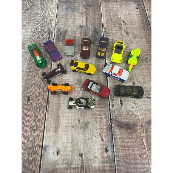 Lot of 14 Vintage Hot Wheels and Other Brands of Diecast Cars See Photos - Picture 1 of 10